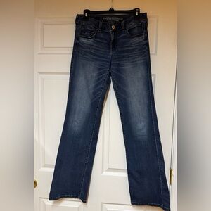 American Eagle Favorite boyfriend jeans